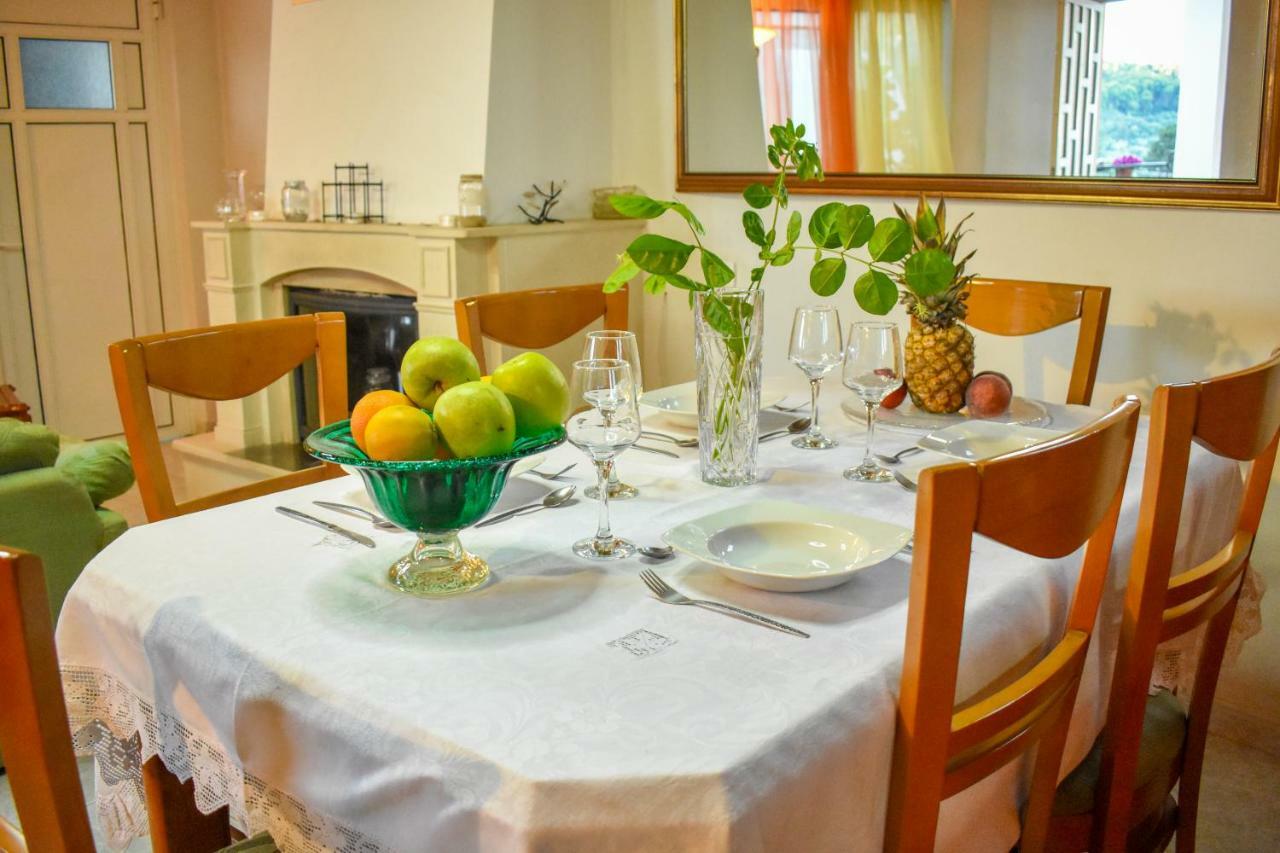 Mayra Apartment Lithakia  Buitenkant foto